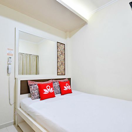 Zen Rooms Cideng Barat Jakarta Luaran gambar